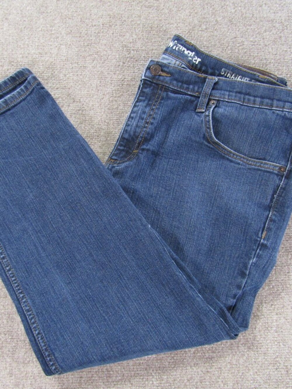 Wrangler Men’s Jeans Size 38x29 Blue Dark Wash Straight Leg Denim 1000244 - Picture 8 of 9